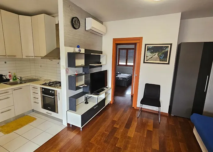 Apartman In Club
